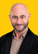 Faragó Zsolt képviselő arckép